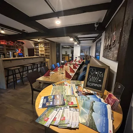 Hotel-restaurant Zur Traube Альтенар